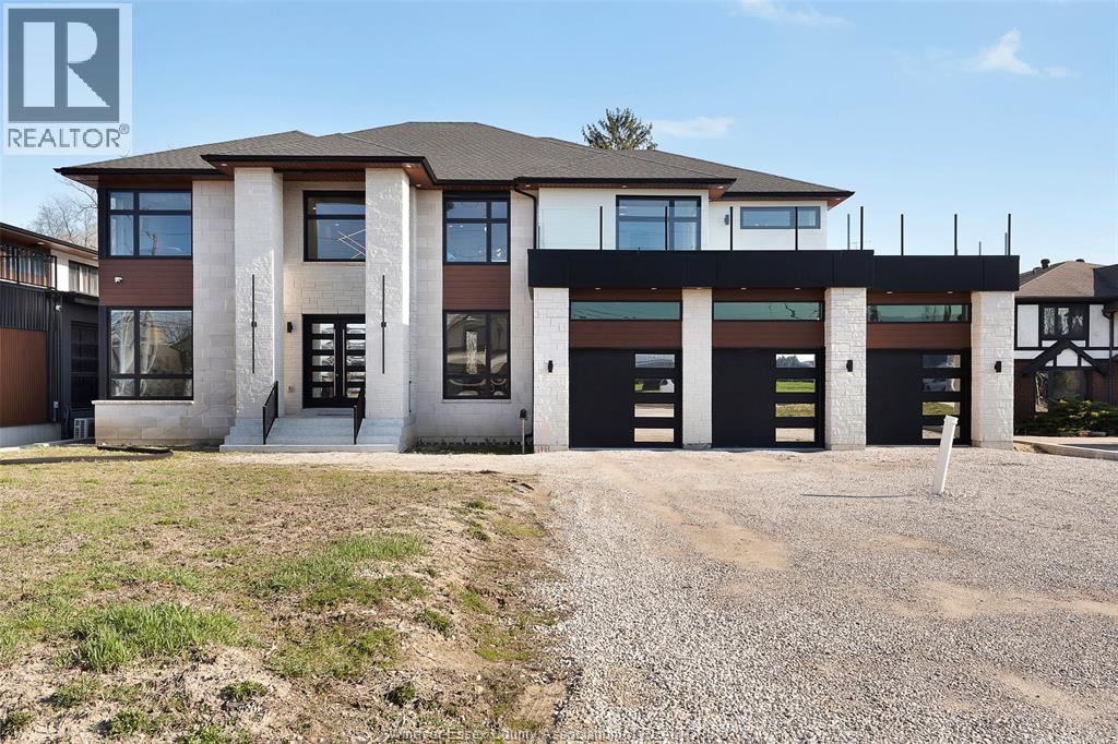 8535 Riverside Drive East, Windsor, Ontario  N8S 1G1 - Photo 2 - 26007671