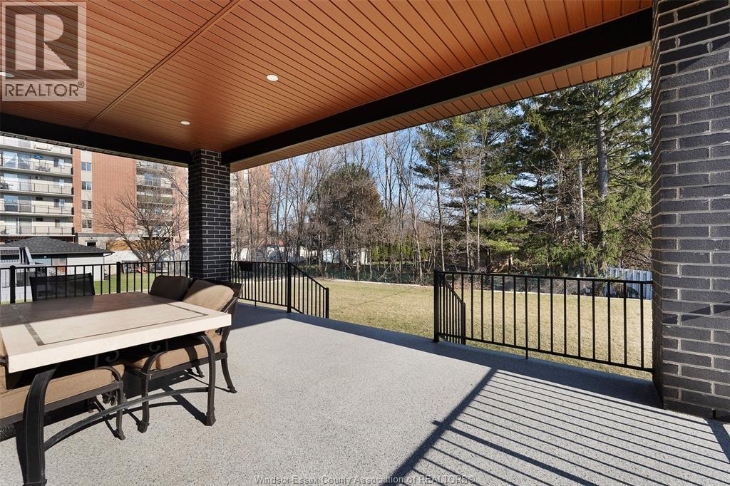 8535 Riverside Drive East, Windsor, Ontario  N8S 1G1 - Photo 43 - 26007671