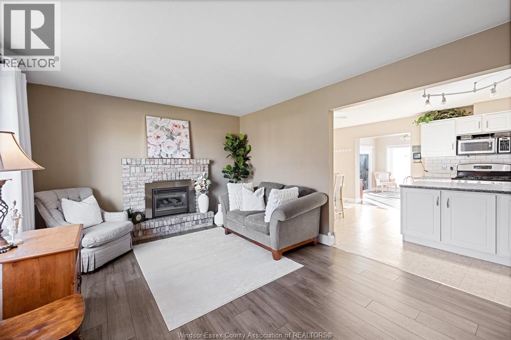 291 Elm, Lakeshore, Ontario  N0R 1N0 - Photo 4 - 26007709