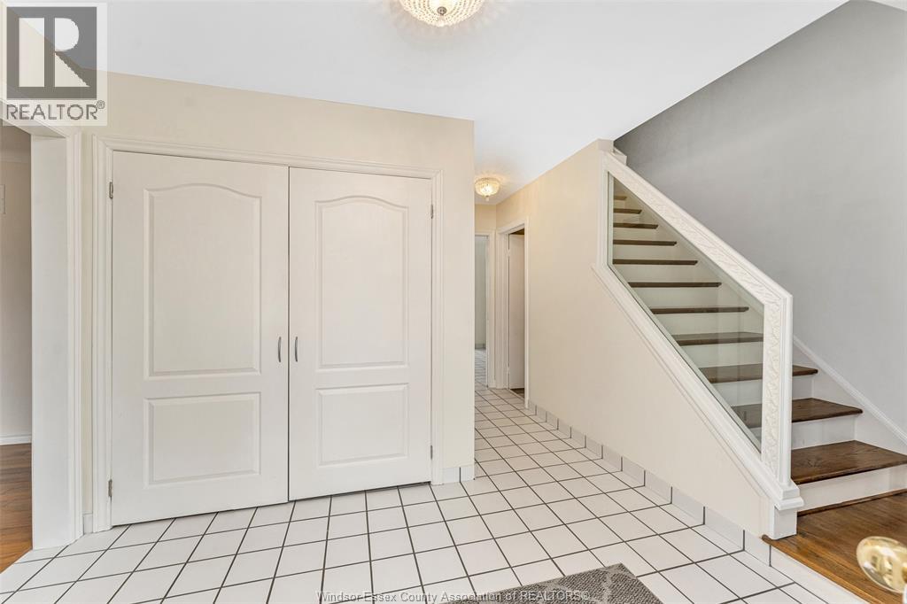 3748 Ouellette Avenue, Windsor, Ontario  N9E 3M7 - Photo 19 - 26007832
