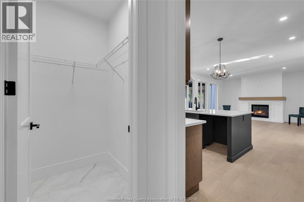 2520 Mayfair South, Lasalle, Ontario  N9J 0E5 - Photo 19 - 26007836