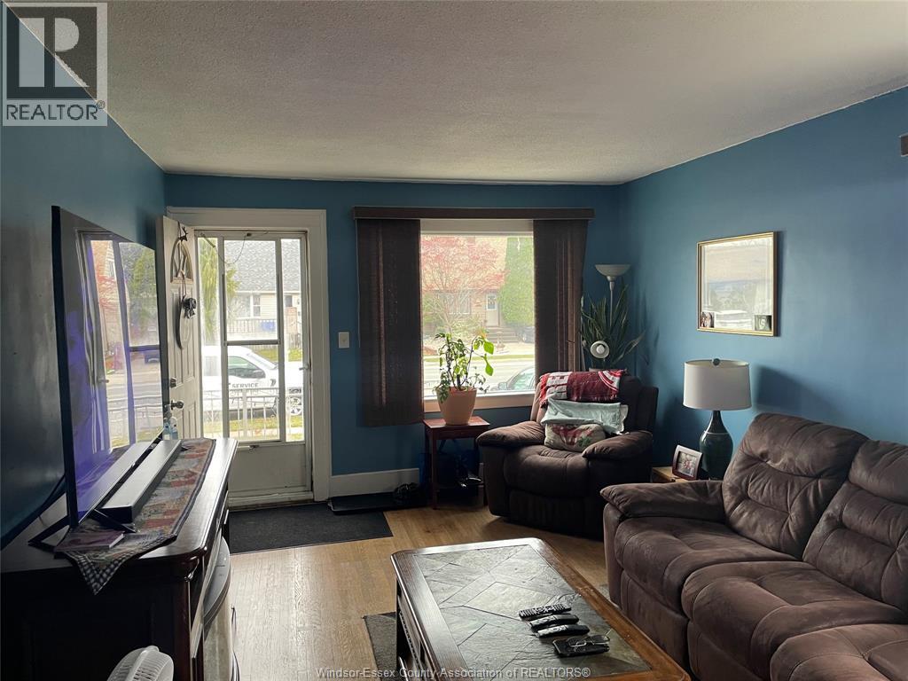 1673 Pillette Road, Windsor, Ontario  N8Y 3C4 - Photo 4 - 26007858