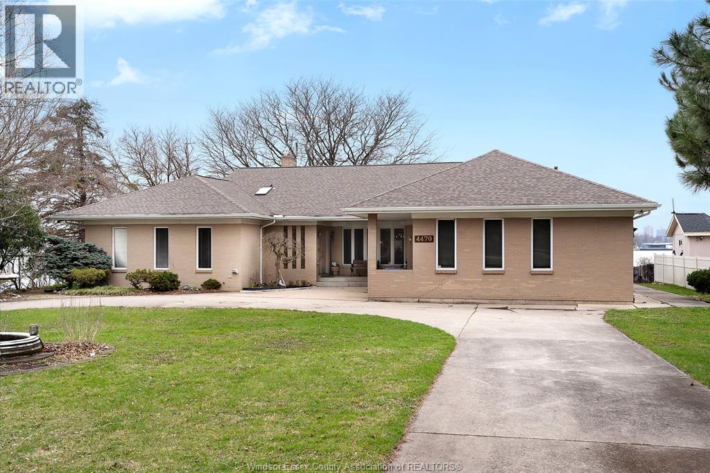 4470 RIVERSIDE DRIVE, Windsor, Ontario