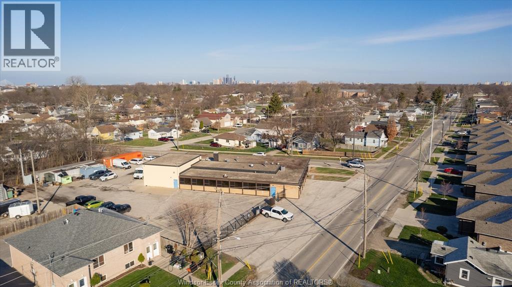 2545 Pillette Road, Windsor, Ontario  N8T 1P9 - Photo 11 - 26007917