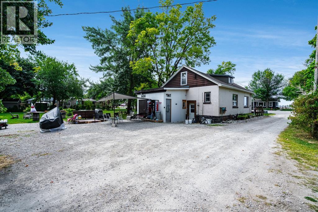 633 Point Pelee Drive, Leamington, Ontario  N8H 3V4 - Photo 11 - 26007965