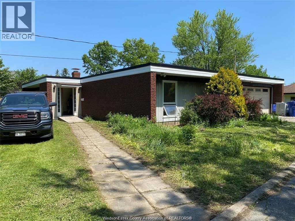 3052 LAUZON Unit# FRONT, Windsor, Ontario
