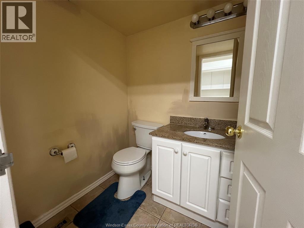 3052 Lauzon Unit# Front, Windsor, Ontario  N8T 2Z8 - Photo 6 - 26008168