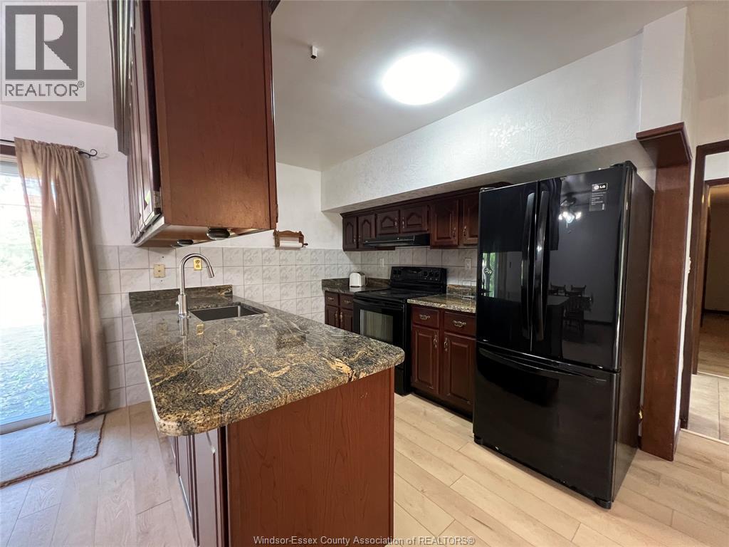 3052 Lauzon Unit# Front, Windsor, Ontario  N8T 2Z8 - Photo 8 - 26008168
