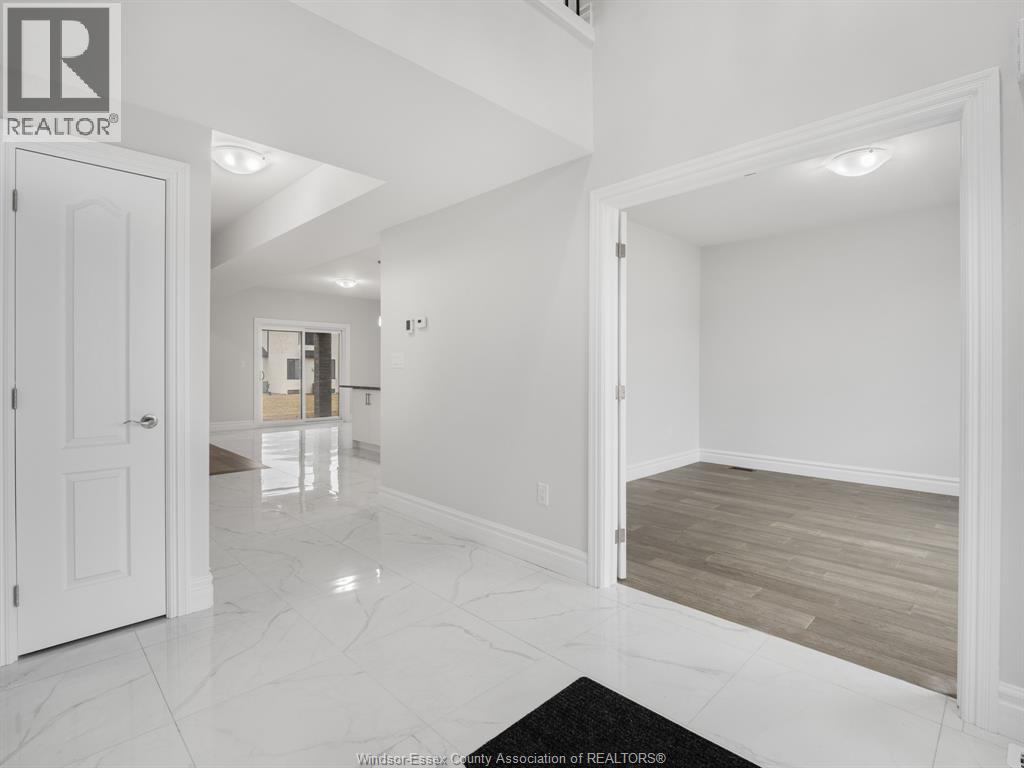 216 Cowan Court, Amherstburg, Ontario  N9V 0G9 - Photo 5 - 26008252