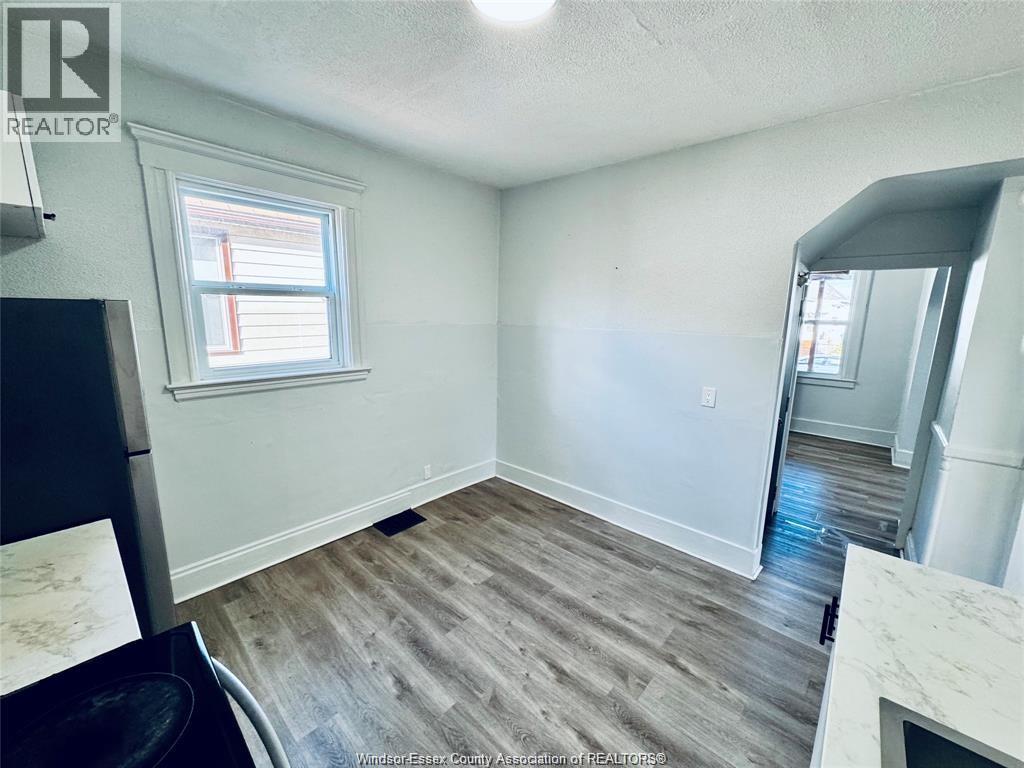 531 Langlois Avenue, Windsor, Ontario  N9A 2G3 - Photo 13 - 26008422
