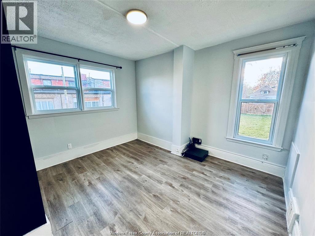 531 Langlois Avenue, Windsor, Ontario  N9A 2G3 - Photo 15 - 26008422
