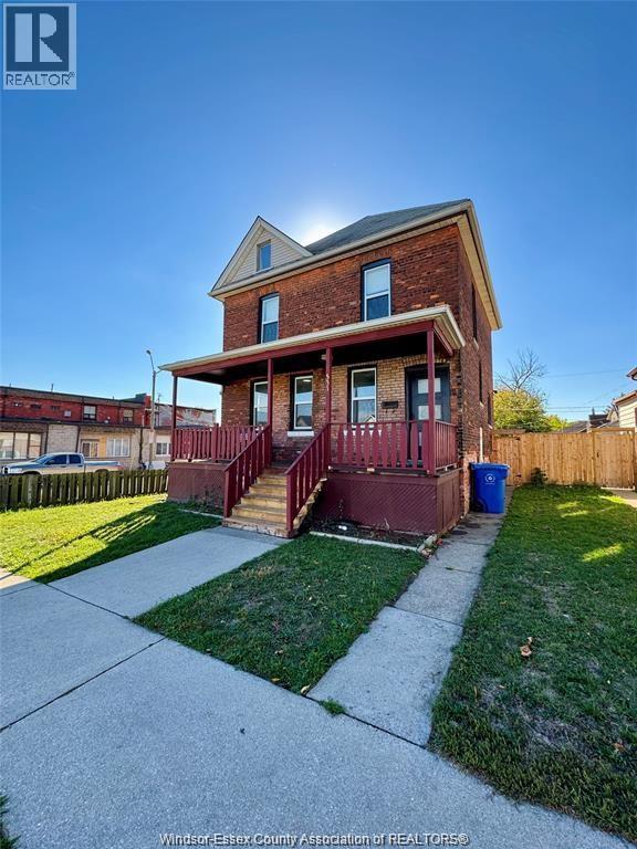 531 Langlois Avenue, Windsor, Ontario  N9A 2G3 - Photo 3 - 26008422
