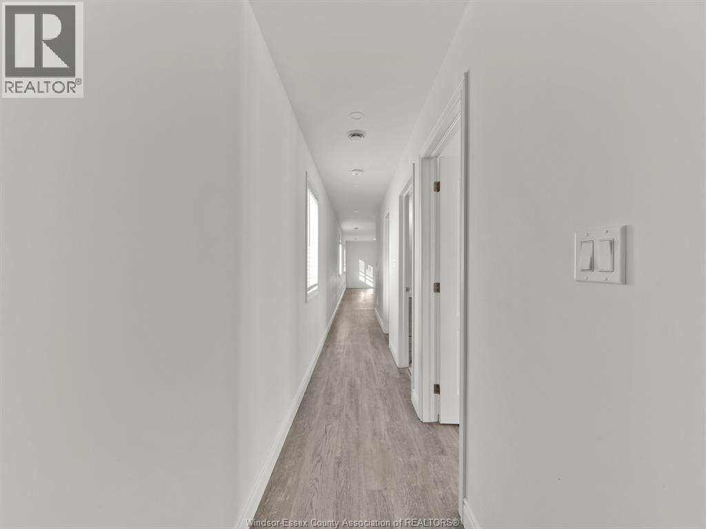 658 Caron, Windsor, Ontario  N9A 5B6 - Photo 29 - 26008427