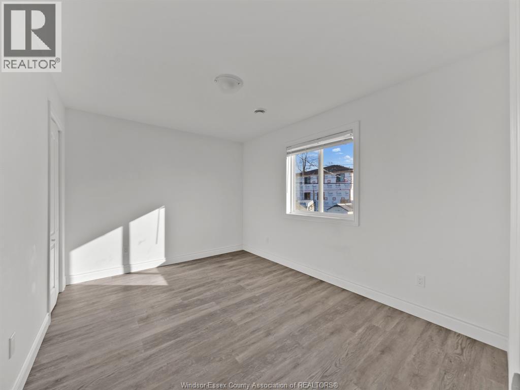658 Caron, Windsor, Ontario  N9A 5B6 - Photo 30 - 26008427