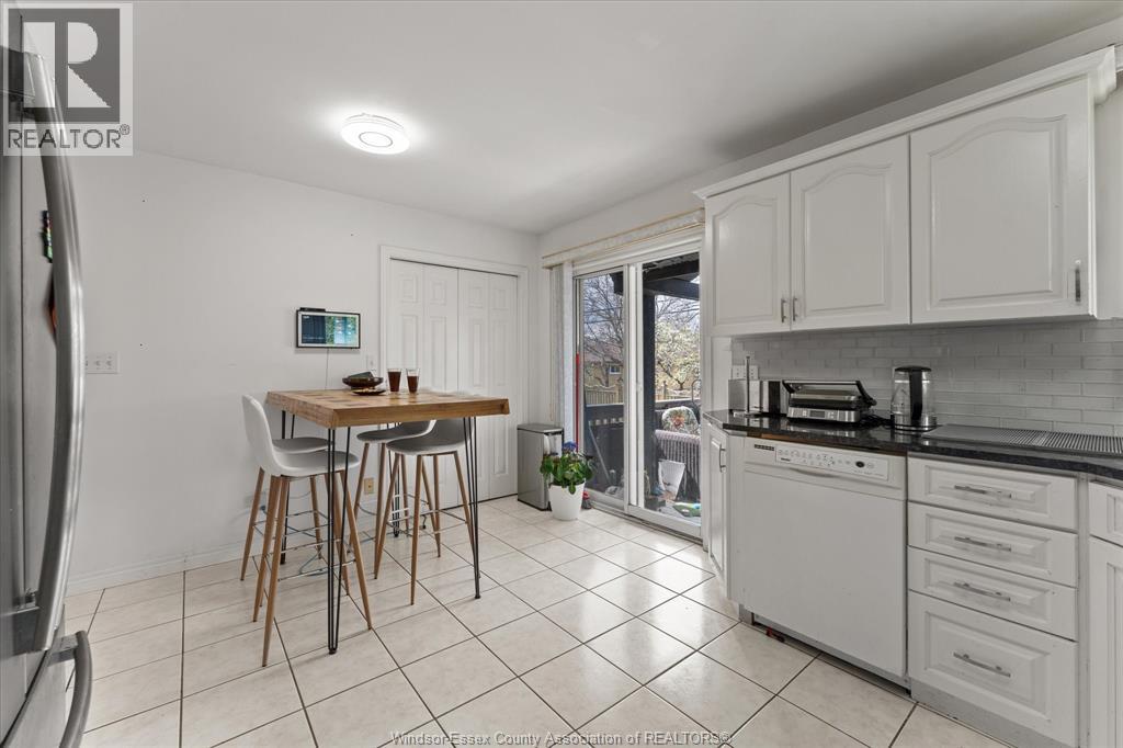 1751 Rankin, Windsor, Ontario  N9B 3W3 - Photo 19 - 26008359