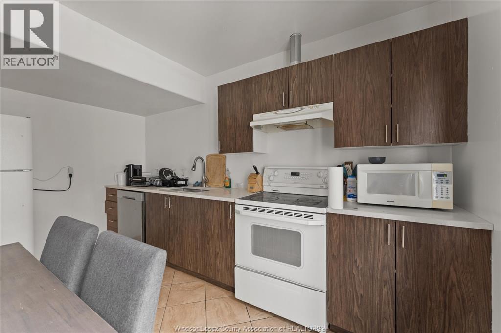 1751 Rankin, Windsor, Ontario  N9B 3W3 - Photo 30 - 26008359