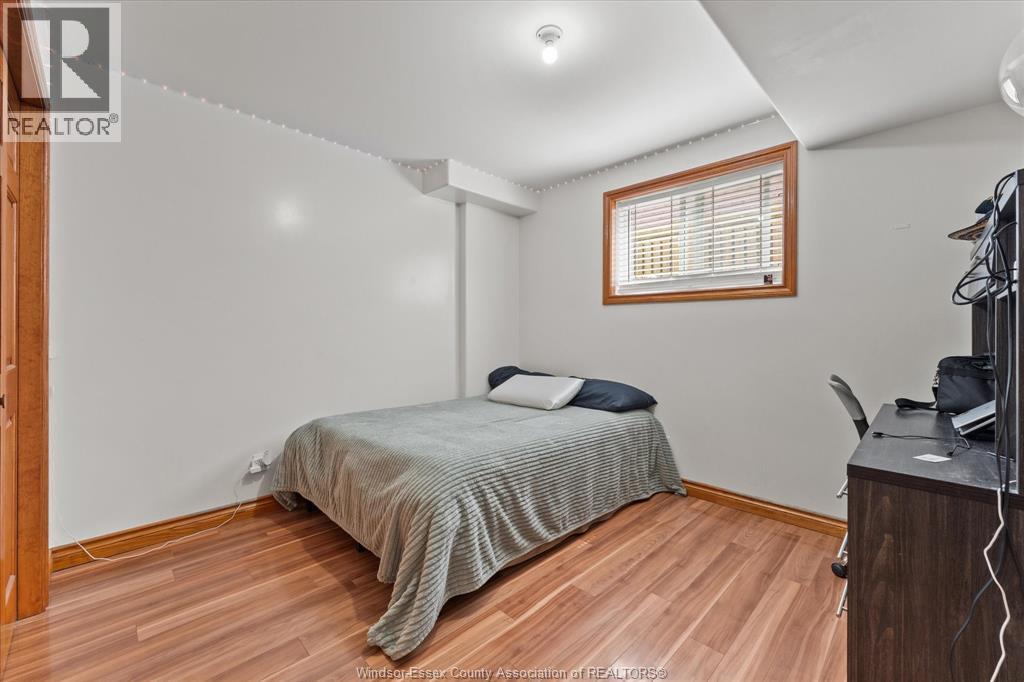 1751 Rankin, Windsor, Ontario  N9B 3W3 - Photo 33 - 26008359