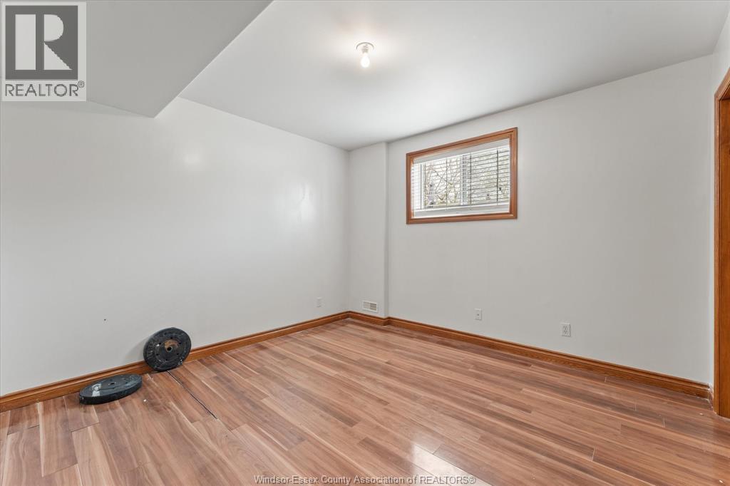 1751 Rankin, Windsor, Ontario  N9B 3W3 - Photo 34 - 26008359