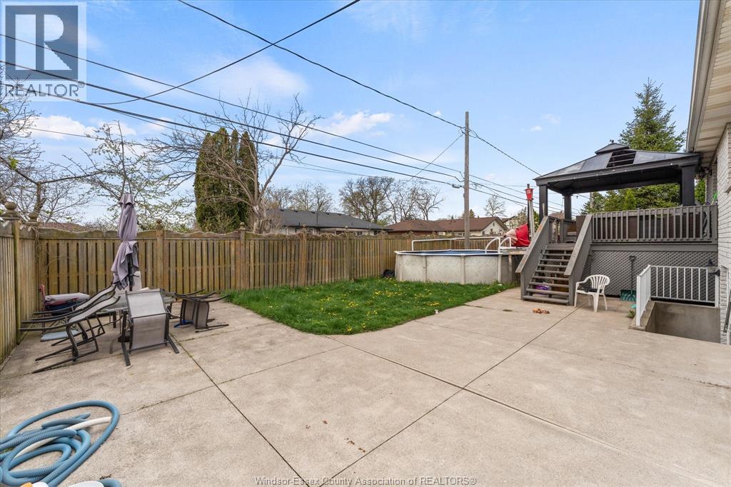 1751 Rankin, Windsor, Ontario  N9B 3W3 - Photo 37 - 26008359