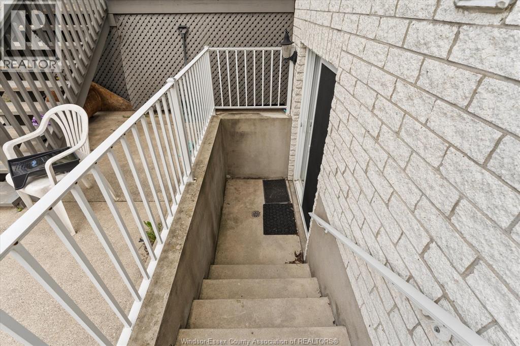 1751 Rankin, Windsor, Ontario  N9B 3W3 - Photo 39 - 26008359