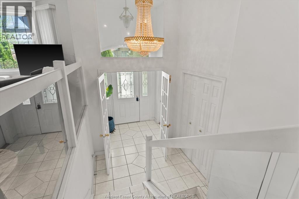 1751 Rankin, Windsor, Ontario  N9B 3W3 - Photo 9 - 26008359