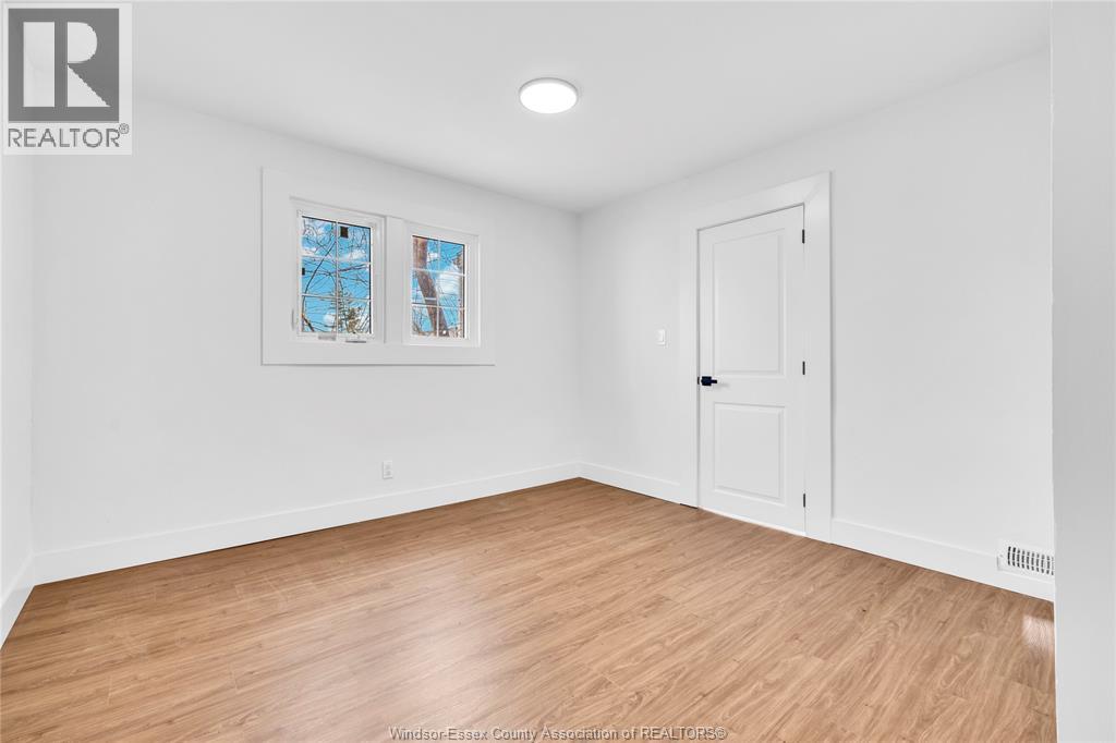 1398 Rooney, Windsor, Ontario  N9B 1K7 - Photo 10 - 26008561