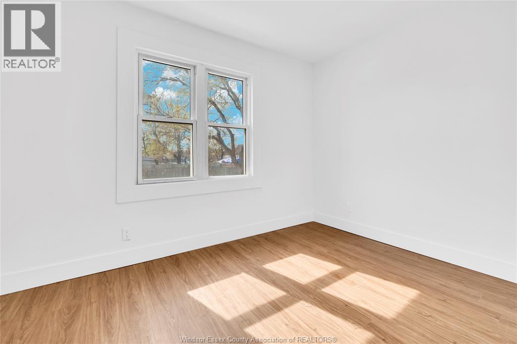 1398 Rooney, Windsor, Ontario  N9B 1K7 - Photo 13 - 26008560