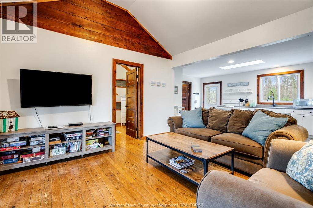 170 North Shore Road, Pelee Island, Ontario  N0R 1M0 - Photo 9 - 26008246