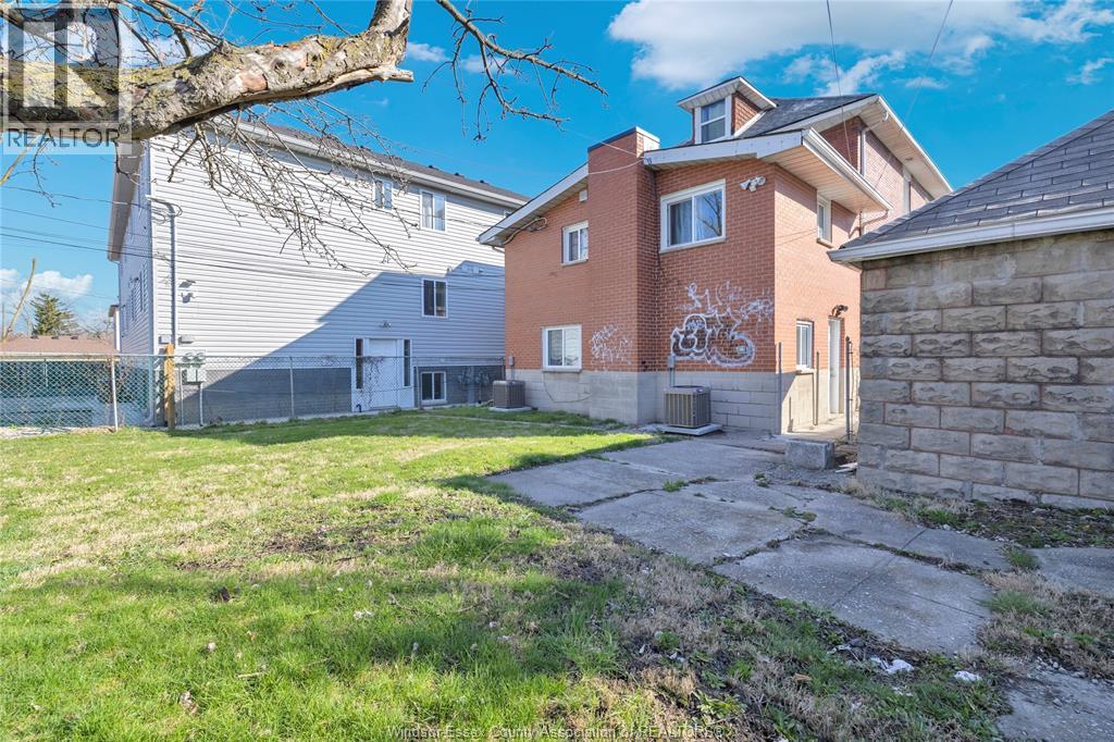539 Campbell Avenue, Windsor, Ontario  N9B 2H5 - Photo 43 - 26008621