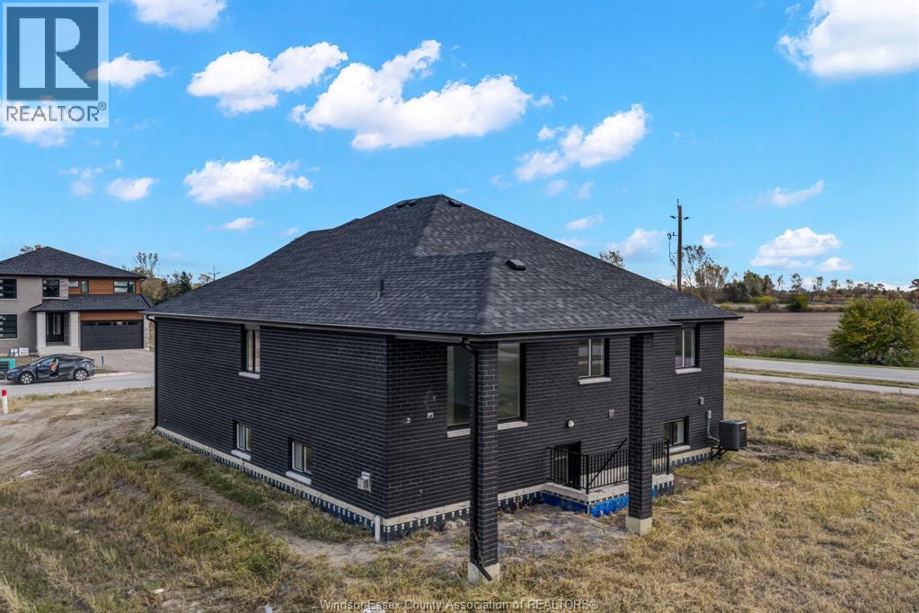 5201 Aiden Avenue, Tecumseh, Ontario  N0R 1K0 - Photo 39 - 26008553