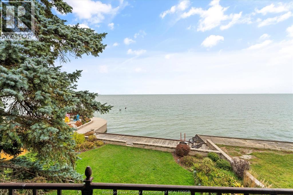 696 Old Tecumseh Road, Lakeshore, Ontario  N0R 1A0 - Photo 16 - 26008773