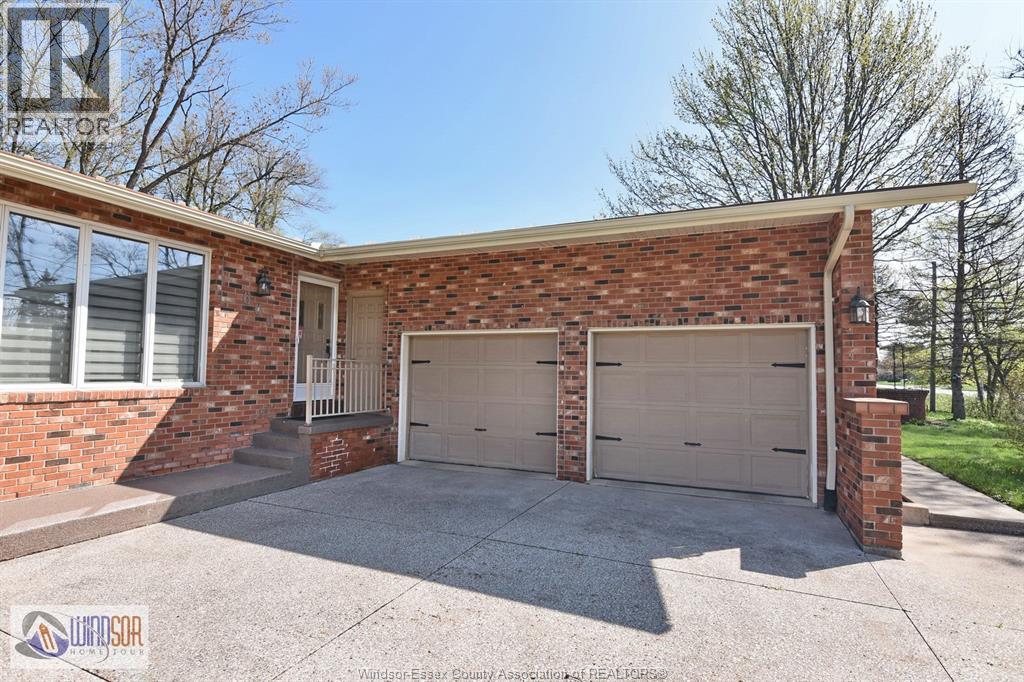 600 Cousineau Road Unit# Lower, Windsor, Ontario  N9G 1V5 - Photo 3 - 26008769