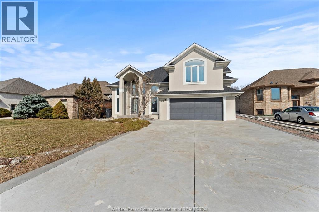 938 NOVA, Windsor, Ontario