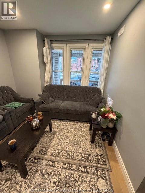 25 Giles Boulevard Unit# Main Level, Windsor, Ontario  N9A 4B6 - Photo 6 - 26008214