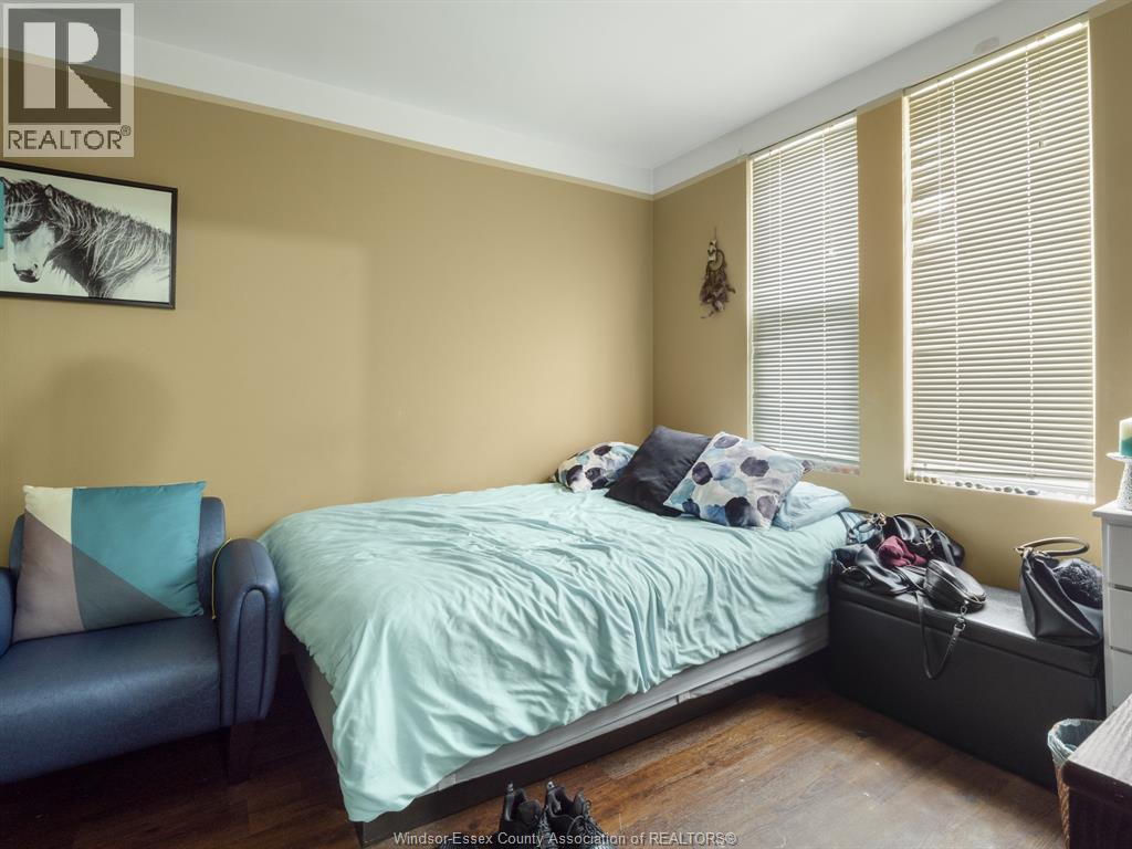 401 Parent, Windsor, Ontario  N9A 2B9 - Photo 6 - 26008934