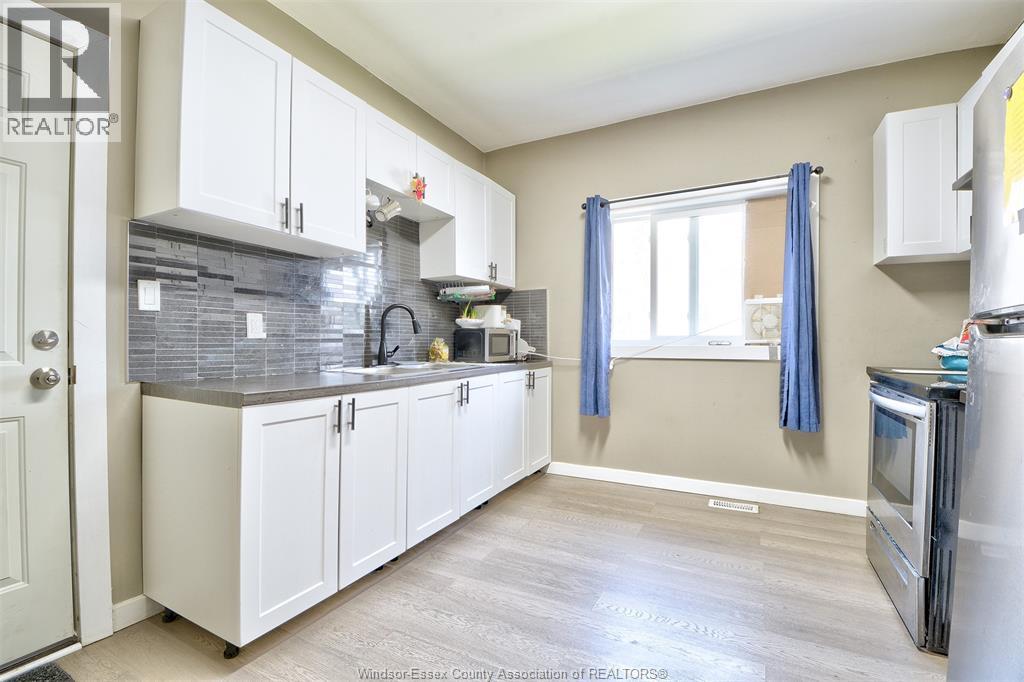 3264 Baby Street, Windsor, Ontario  N9C 1K8 - Photo 10 - 26009057