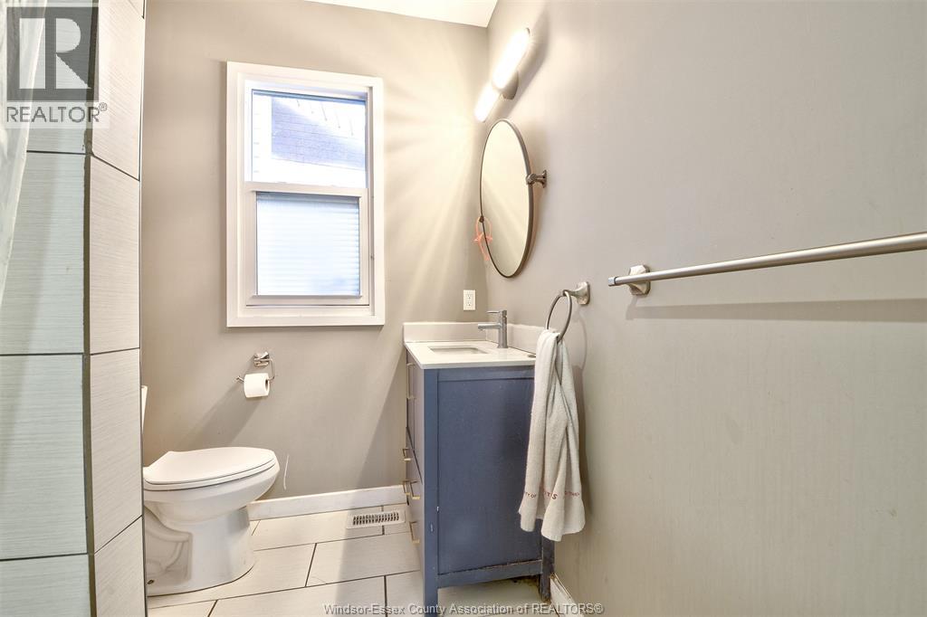 3264 Baby Street, Windsor, Ontario  N9C 1K8 - Photo 14 - 26009057