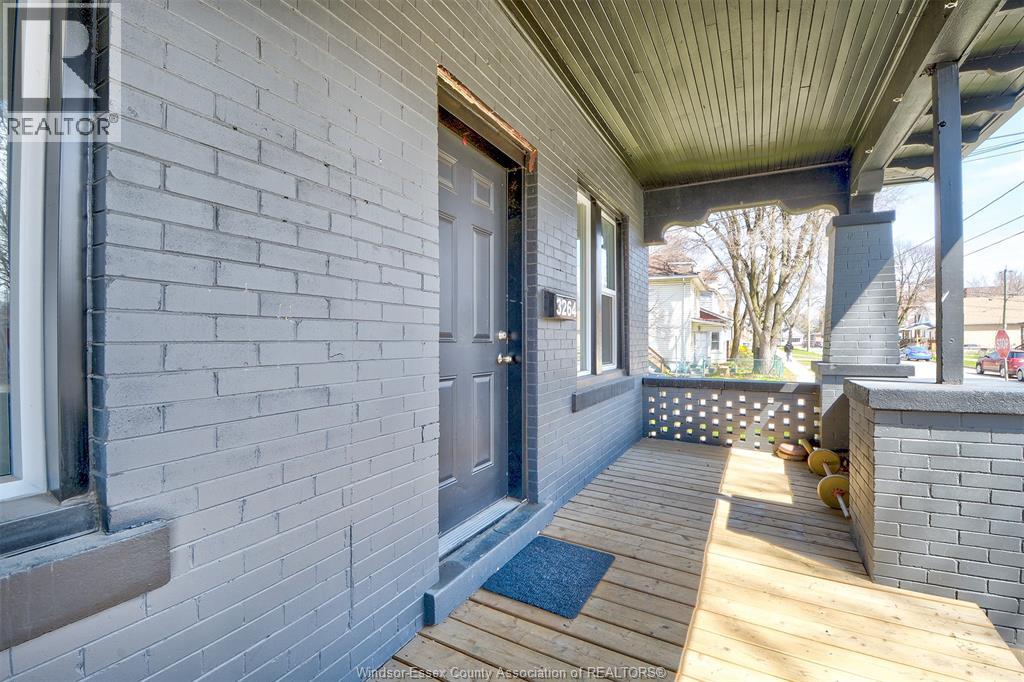 3264 Baby Street, Windsor, Ontario  N9C 1K8 - Photo 4 - 26009057