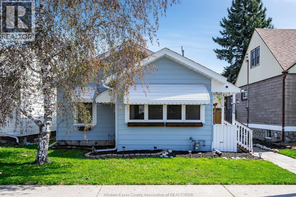 1062 Lena AVENUE, Windsor, Ontario