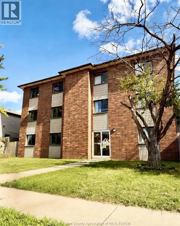 1547 PELLETIER Unit# 4, Windsor, Ontario