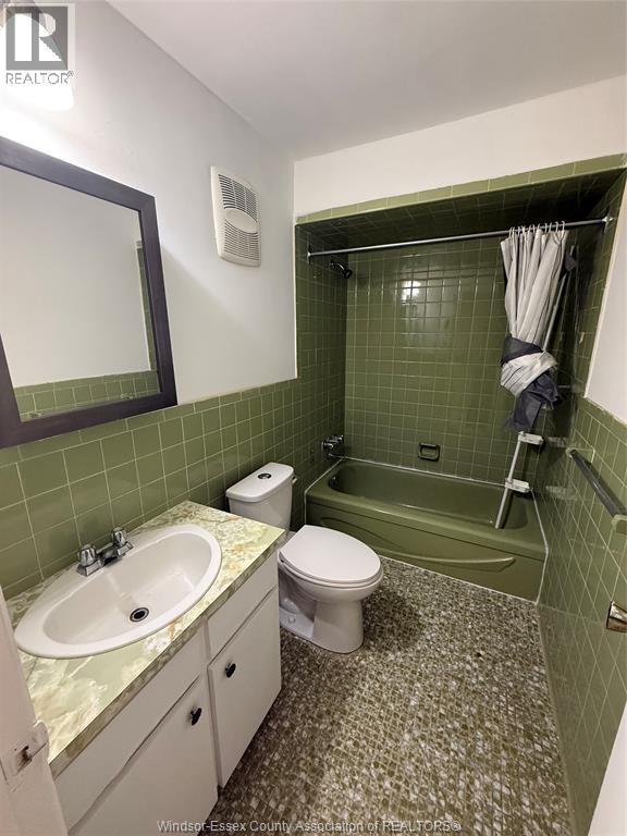 1547 Pelletier Unit# 4, Windsor, Ontario  N9B 1S4 - Photo 8 - 26009167