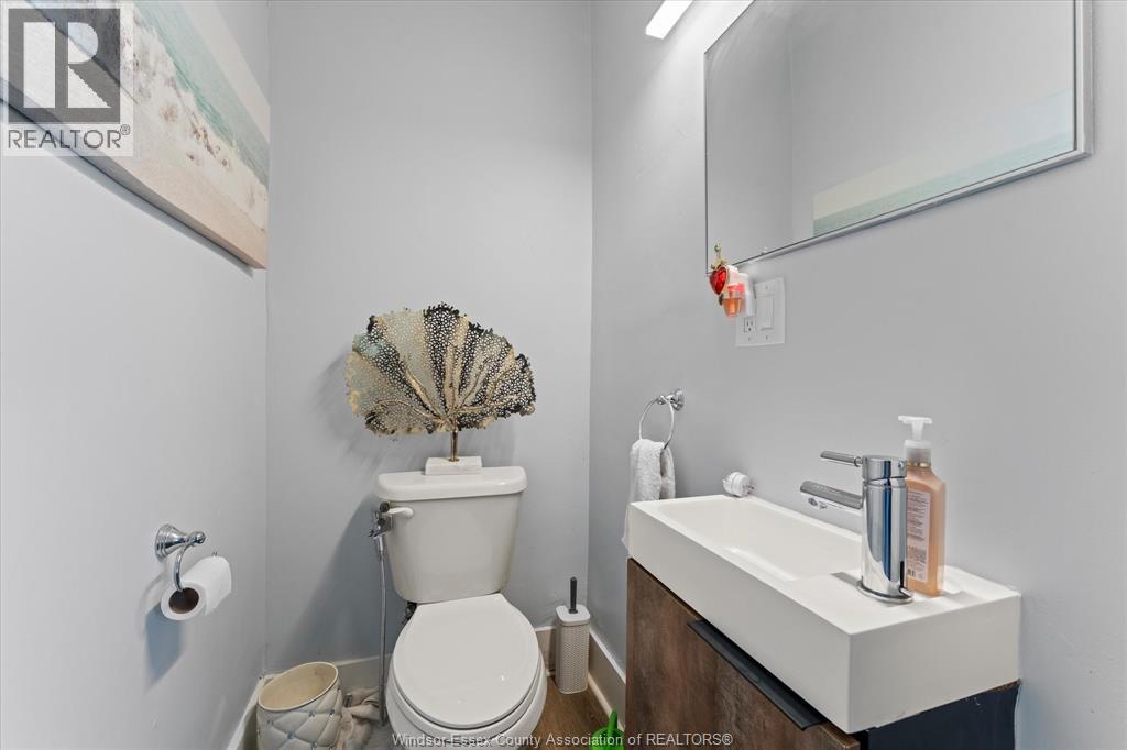 283-287 Villaire, Windsor, Ontario  N8S 2J1 - Photo 11 - 26009258