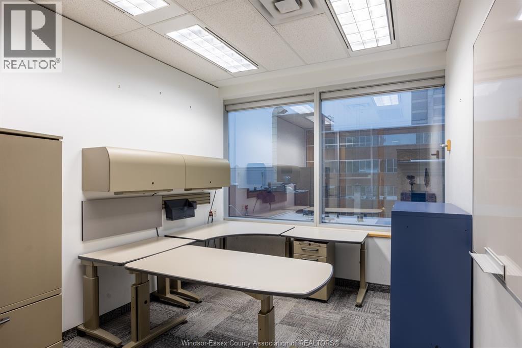 245 Ouellette Unit# 302a, Windsor, Ontario  N9A 7J2 - Photo 14 - 26009307