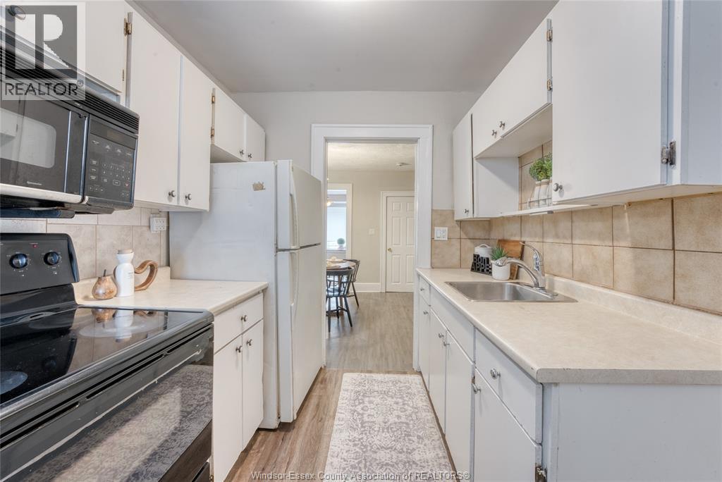 1422 Wyandotte Street West, Windsor, Ontario  N9B 1H4 - Photo 17 - 26009323