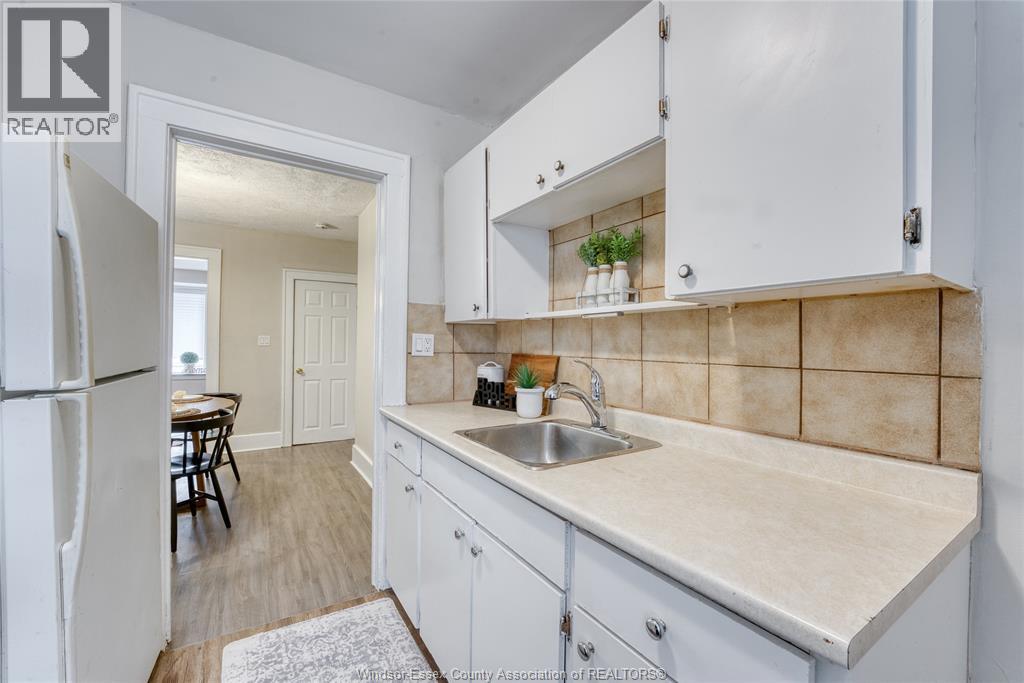 1422 Wyandotte Street West, Windsor, Ontario  N9B 1H4 - Photo 21 - 26009323