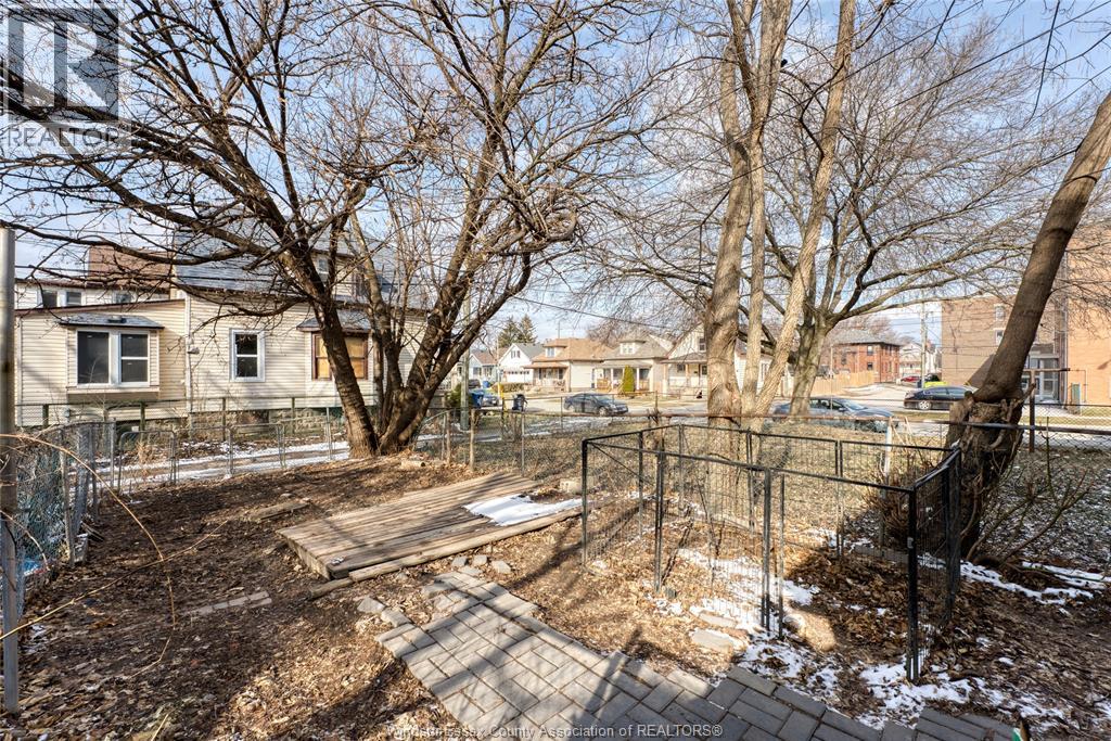 1422 Wyandotte Street West, Windsor, Ontario  N9B 1H4 - Photo 34 - 26009323