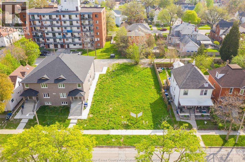 484-488 Janette, Windsor, Ontario  N9A 4Z5 - Photo 3 - 26009078