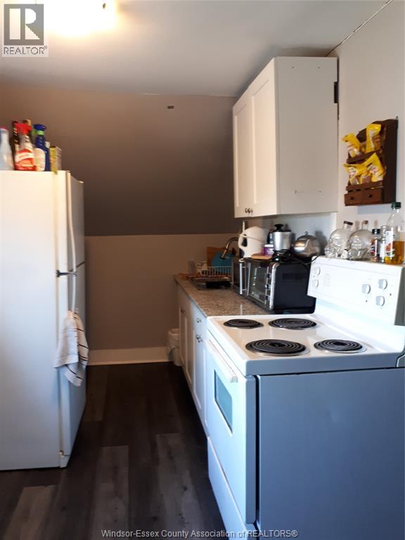 1050 Assumption, Windsor, Ontario  N9A 3C4 - Photo 16 - 26009379