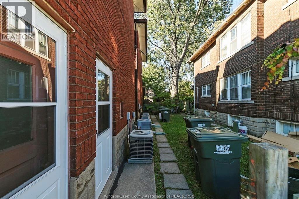 1596 Victoria, Windsor, Ontario  N8X 1P5 - Photo 12 - 26009239
