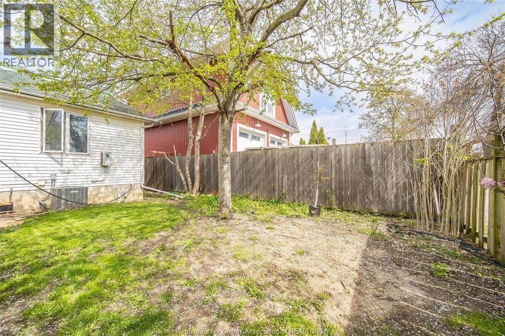 122 Talbot Street South, Essex, Ontario  N8N 1B4 - Photo 37 - 26009056